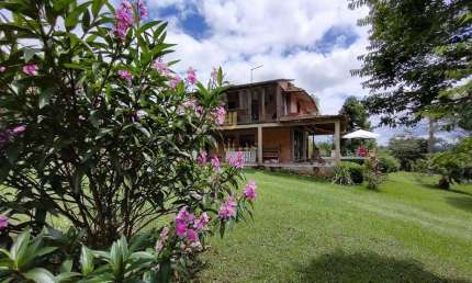 Chácara / sítio com 3 quartos à venda na Estrada Ari Buhrer Machado, SN, Chimbuva, Agudos do Sul