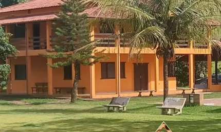 Sitio 22 mil m2 com casa 7 Quartos - Cava Grande - Marlieria - COD 852