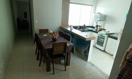 Apartamento 02 quartos sendo 01 suíte - Bairro Esperança - CÓD 932