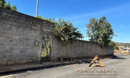 Terreno à venda na Cava Grande, Marliéria 