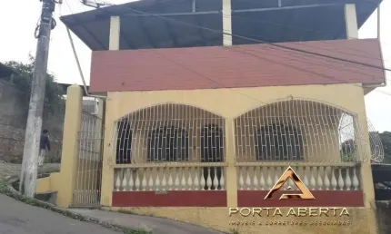 Casa com Terraço em Cachoeira do Vale - Timóteo - MG - COD 102