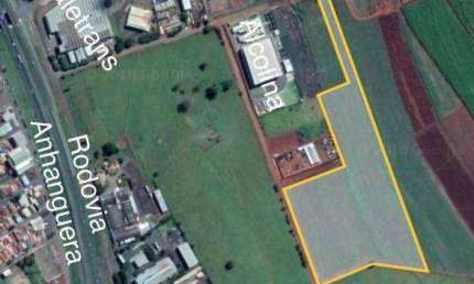 Área à venda, 68000 m² por R$ 20.400.000,00 - Distrito Industrial - Cravinhos/SP