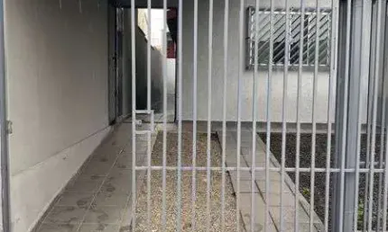 Casa com 3 quartos à venda na Rua Antônio Consentino, 10000, Jardim Montecatini, Londrina