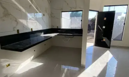 Casa com 3 quartos à venda na Rua Adelaide Cândida Moraes, 182, Residencial Abussafe, Londrina
