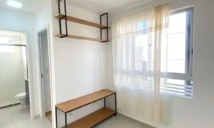 Apartamento com 2 quartos para alugar na Avenida Rosalvo Marques Bonfim, 1055, Perobinha, Londrina