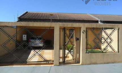Casa com 3 quartos à venda na Rua Dolores Ribeiro Fagundes, 30, Jardim Viena, Londrina