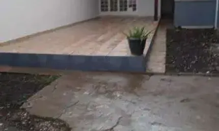 Casa com 3 quartos à venda na Rua Jorge de Aquino Oliveira, 421, Residencial Vila Romana, Londrina