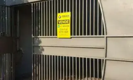 Casa com 3 quartos à venda na Rua Maria da Costa Cunha, 457, Loteamento Chamonix, Londrina
