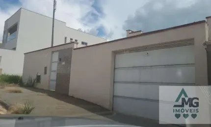 Casa com 3 quartos à venda no Parque Bandeirantes, Três Corações 