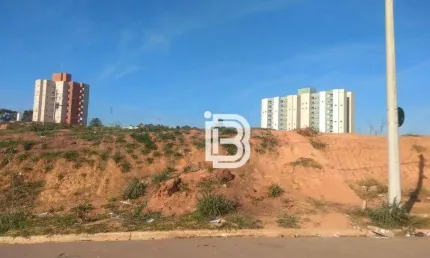 Vende terreno no parque petrópolis na várzea paulista/sp