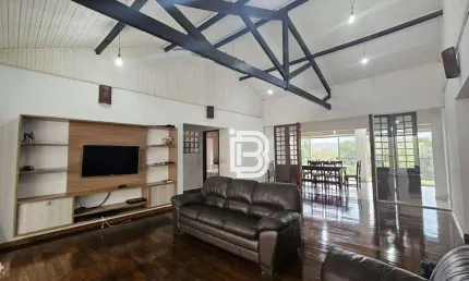 Chácara / sítio com 3 quartos à venda no Chácaras do Guacuri, Itupeva 