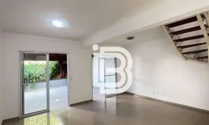 CASA COM 87 M² DE ÁREA TOTAL COM 3 DORMITÓRIOS SENDO 1 SUÍTE NO CONDOMÍNIO VINTAGE CLUB EM JUNDIAÍ - SP