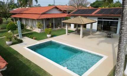 Fazenda/Sítio com 7 Quartos e 7 banheiros à Venda, 2500 m² por R$ 1.650.000