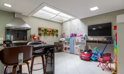Sobrado à venda, 3 quartos, 3 suítes, 2 vagas, Vila Scarpelli - Santo André/SP