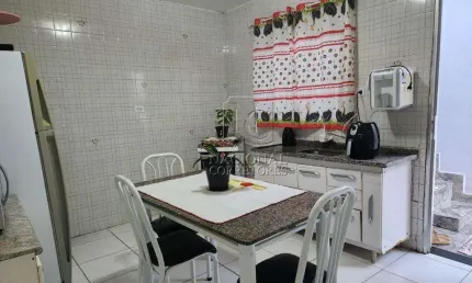 Casa com 2 dormitórios à venda, 97 m² por R$ 400.000,00 - Jardim Zaira - Mauá/SP