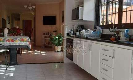 Sobrado à venda, 4 quartos, 1 suíte, 4 vagas, Paraíso - Santo André/SP