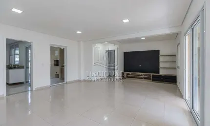 Apartamento a venda com 161m² - 3 quartos, sendo 3 suítes, e 5 banheiros - Vila Bastos - Santo André - SP
