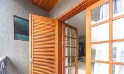 Casa assobradada à venda, 3 quartos, 1 suíte, 2 vagas, Vila Apiaí - Santo André/SP