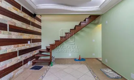 Sobrado de 150m² de área útil à venda no príncipe de gales