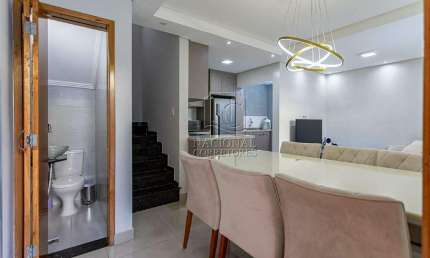 Lindo sobrado à venda na Vila Curuçá com cobertura gourmet e 2 suítes