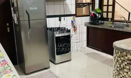 Sobrado com 3 dormitórios à venda na vila gilda – 234m², excelente localização!