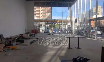 Salão Comercial em ponto estratégico do Bairro Jardim - Santo André!