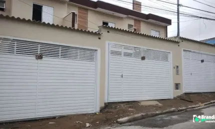 Casa com 3 quartos à venda na Vila Lucia, São Paulo  por R$ 700.000