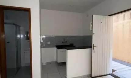 Casa com 1 quarto para alugar na Vila Lucia, São Paulo 