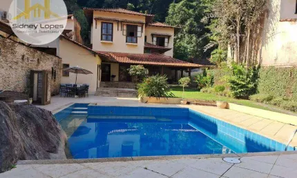 Casa com 4 dormitórios à venda, 500 m² por R$ 1.450.000,00 - Taquara - Rio de Janeiro/RJ