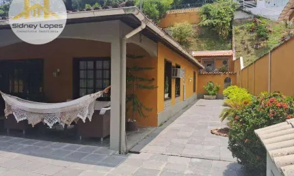 Casa com 4 dormitórios à venda, 487 m² por R$ 1.350.000 - Freguesia (Jacarepaguá) - Rio de Janeiro/RJ