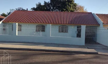 Casa com 3 quartos à venda no Uvaranas, Ponta Grossa 