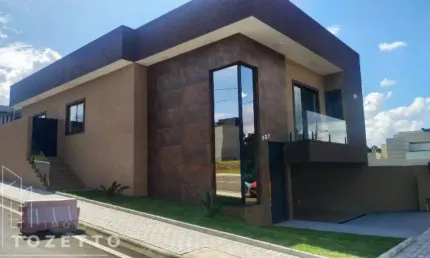 Excelente casa de esquina no condomínio reserva ecoville