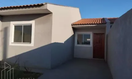 Casa com churrasqueira à venda no Parque dos Pinheiros