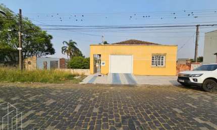 Casa com 4 quartos e um excelente terreno em Olarias