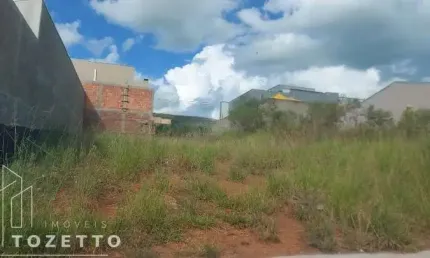 Terreno à venda no Uvaranas, Ponta Grossa 
