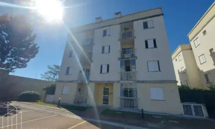 Apartamento no 4º andar no Res. Campo Alegre em Uvaranas