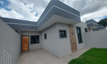 Casa de médio padrão à venda no São Francisco em Uvaranas
