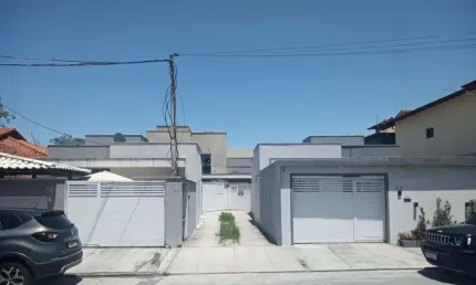 Casa para Venda em Rio das Ostras, Jardim Marilea, 2 dormitórios, 1 suíte, 1 banheiro, 1 vaga