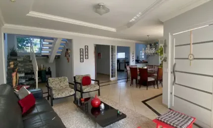 Sobrado no santa cruz ii com  297m² 04 quartos 03 suítes  terreno 360m²