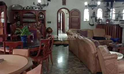 Sobrado á venda 4 dormitórios sendo 2 suítes no bairro vila pires, santo andré/sp