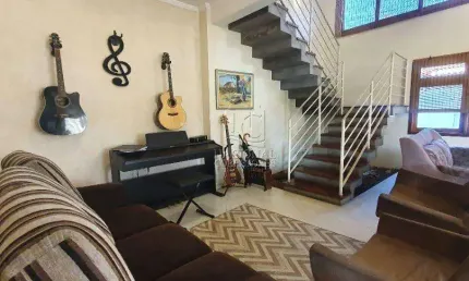 Sobrado com 3 dormitórios à venda, 270 m² por R$ 1.180.000,00 - Vila Guiomar - Santo André/SP