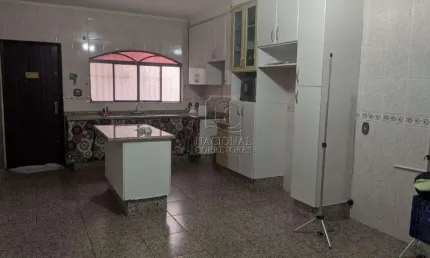 Sobrado com 4 dormitórios à venda, 249 m² por r$ 950.000,00 - bangu - santo andré/sp