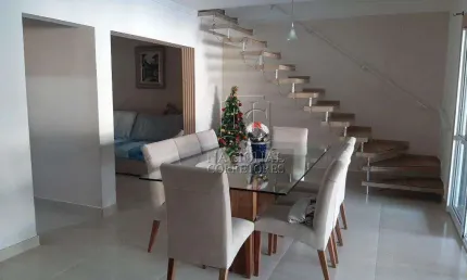 Sobrado com 5 dormitórios à venda, 320 m² por R$ 870.000,00 - Parque Jequitiba - Itanhaém/SP