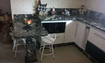 Sobrado com 3 dormitórios à venda, 200 m² por R$ 640.000,00 - Jardim do Mirante - Ribeirão Pires/SP