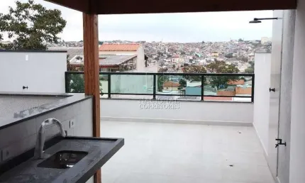 Cobertura n°7 fundos sem condomínio e com elevador no bairro jardim das maravilhas em santo andré.