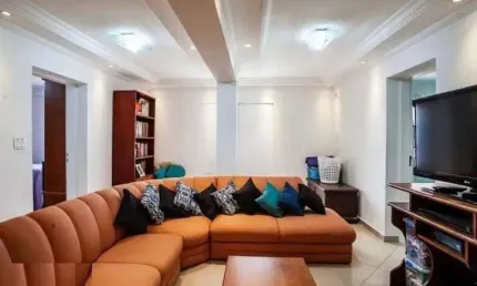 Casa à venda, 4 quartos, 2 suítes, 3 vagas, Vila Vitória - Santo André/SP