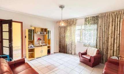 Casa térrea para venda ou permuta com jardim e quintal no bairro Santa Terezinha