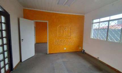 Imóvel de esquina em rua movimentada - 263m² construídos, ideal para renda ou edificação