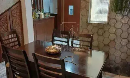 Casa à venda, 4 quartos, 2 vagas, Parque Industriário - Santo André/SP