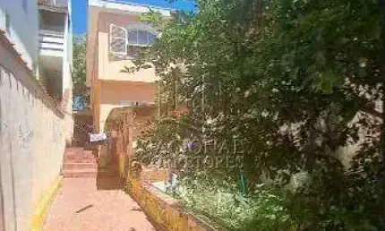 Sobrado à venda 4 quartos 2 vagas Floresta - Santo André - SP
